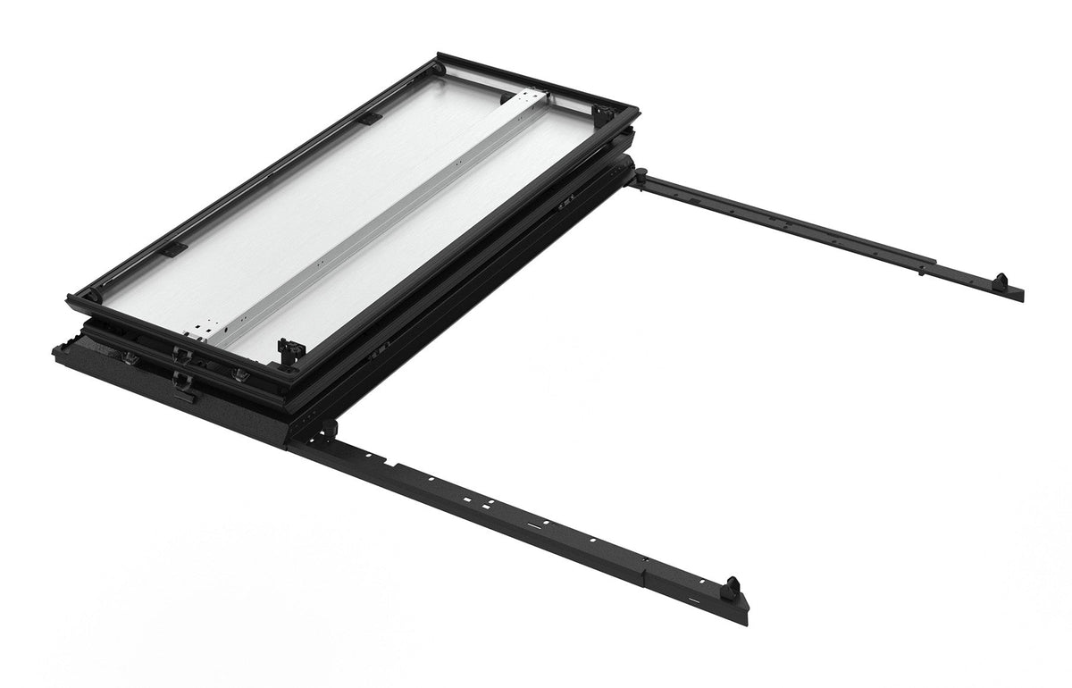 Tectonic™ Dual-Motion Tri-Fold Truck Bed Cover