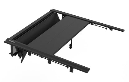 Landmark™ Retractable Truck Bed Cover