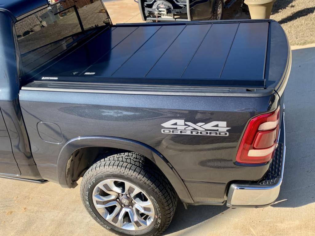 2021 Dodge Ram 1500 Bed Tonneau Cover For Your Truck - Peragon® Bed Cover For 2021 Dodge Ram 1500