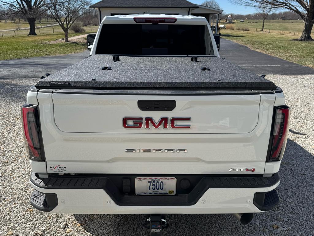 2024 Sierra 2500 HD AT4