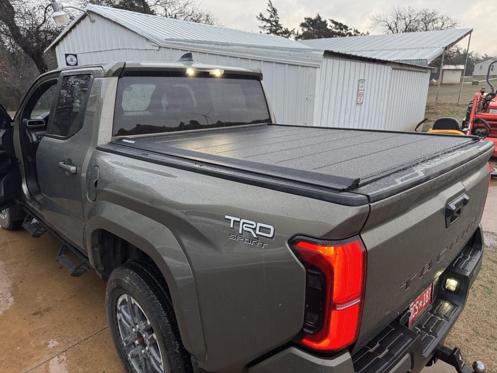 2022 Toyota Tacoma Bed Cover For Your Truck - Peragon®