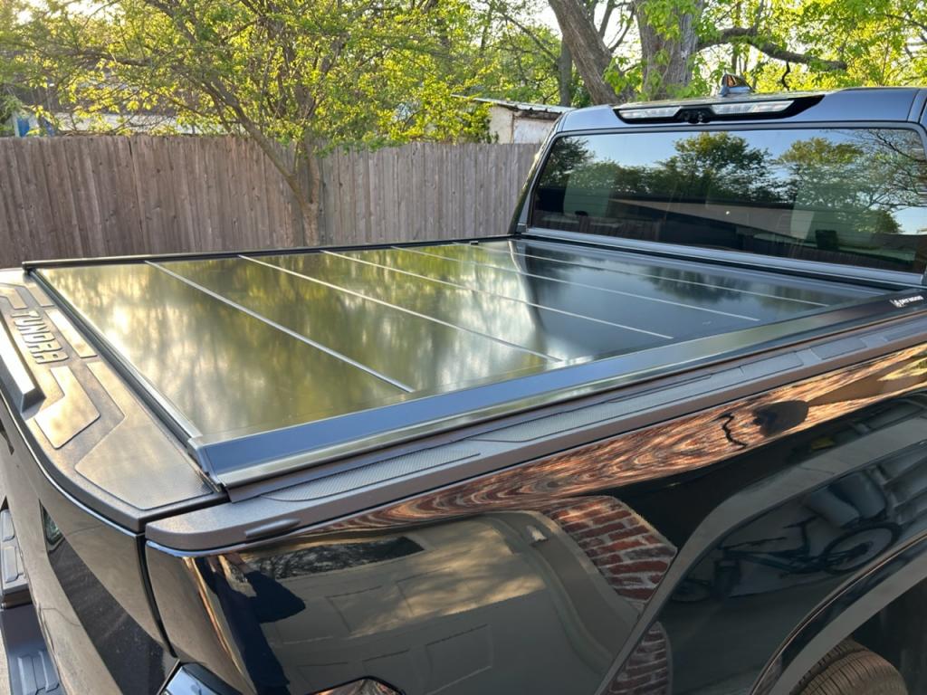 2011 Toyota Tundra Bed Cover For Your Truck - Peragon®